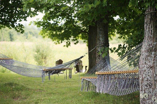 Haengematten im Garten